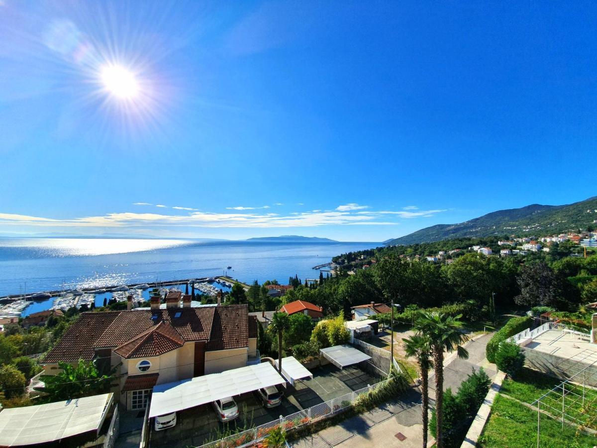 Villa Roses Apartments & Wellness Ičići 외부 사진